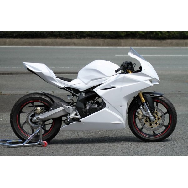 画像2: 17' CBR250RR シートカウル (2)