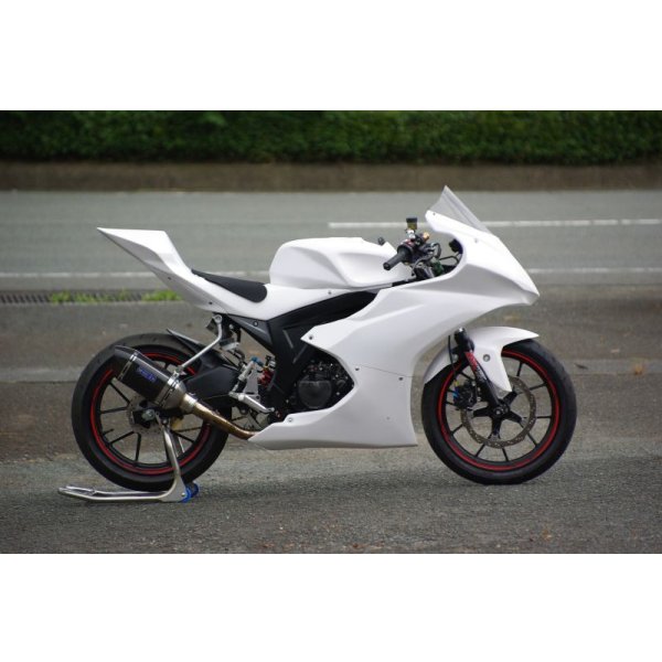 gsx-r125 カウルセット アッパーカウル無し gsx-r125 カウルセット アッパーカウル無し GSX-125Rのカウルの